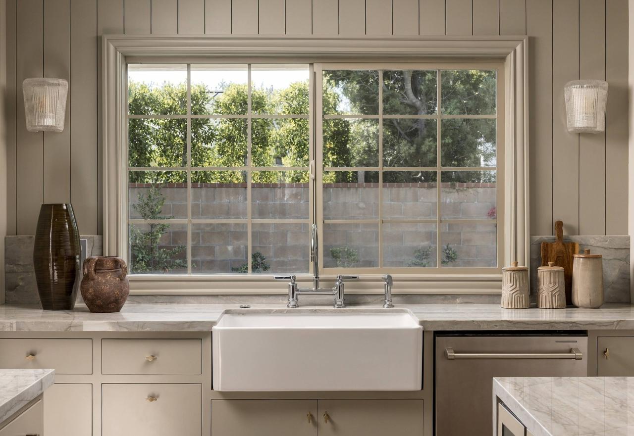 Kitchen sink