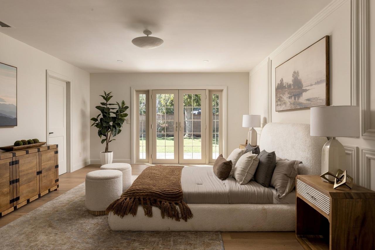 Guest bedroom