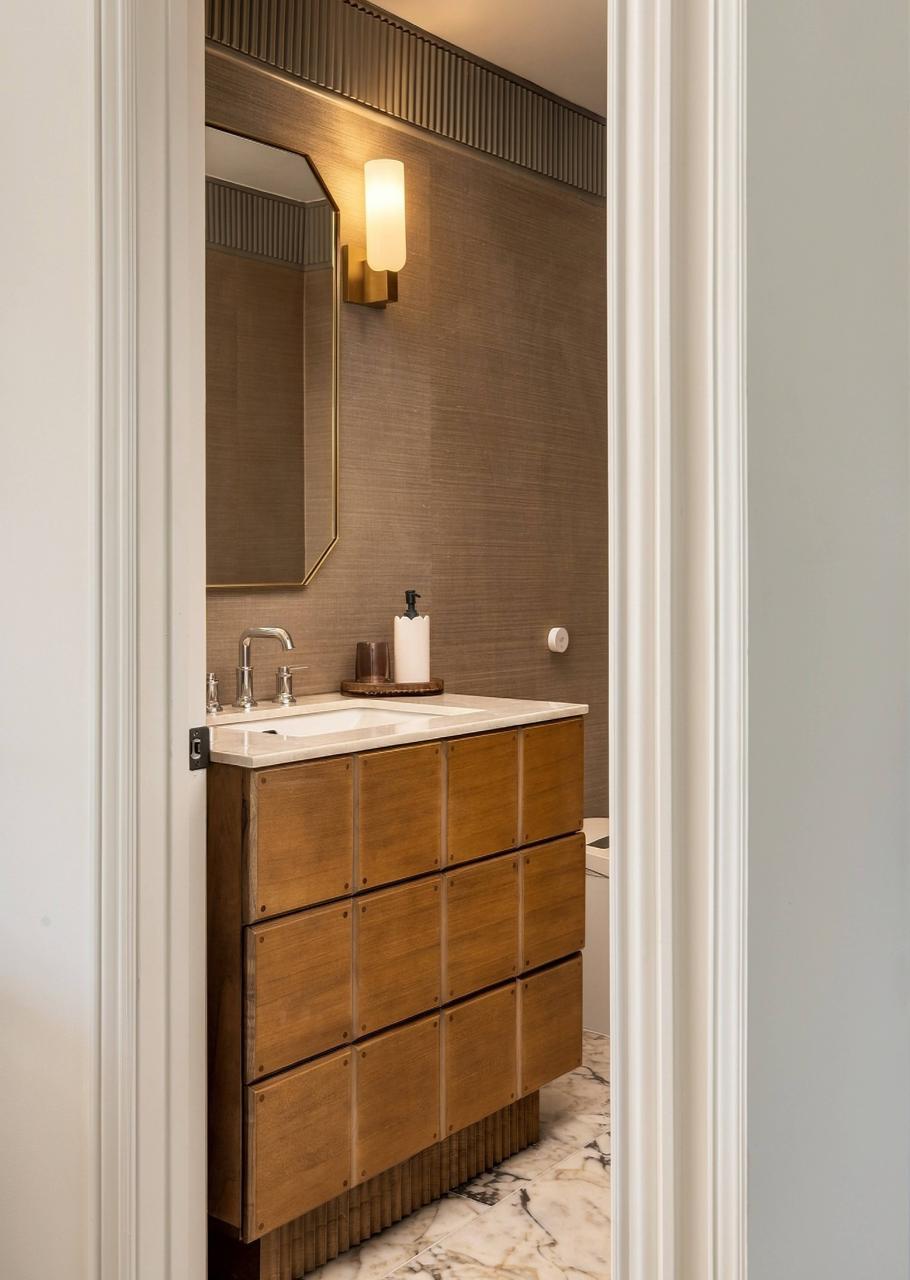 Powder room